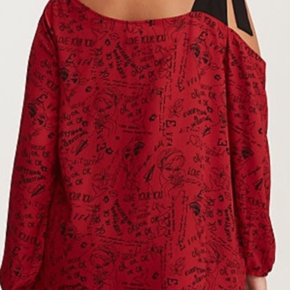Torrid Verbiage Print Bow One Shoulder Blouse New - Picture 6 of 12
